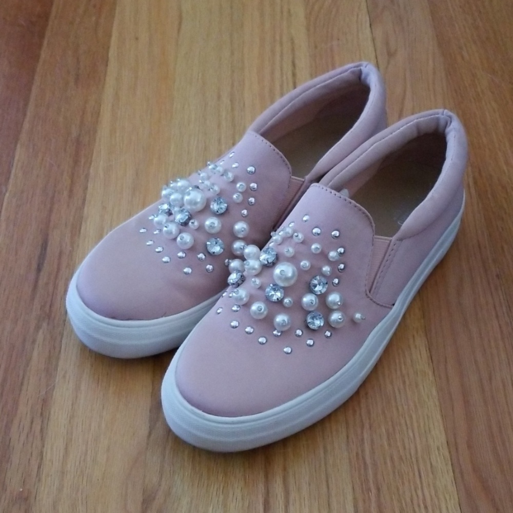 Light pink Mossimo Supply Co. Shoes